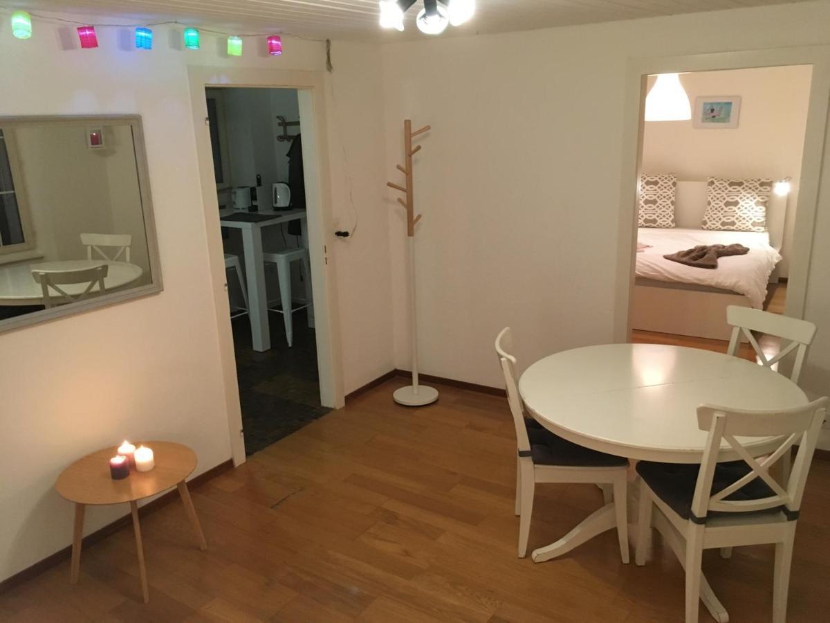 Parking Voiture & Appartement 2Pcs Lausanne Centre Exteriör bild